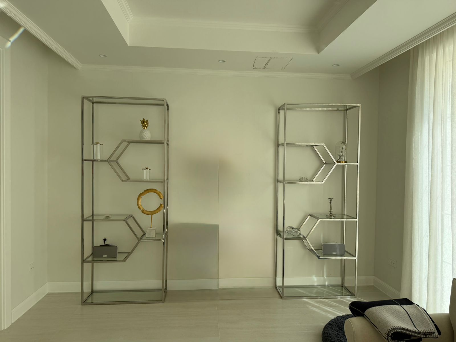 Pair of Geometric Glass Bookcases thumbnail 5