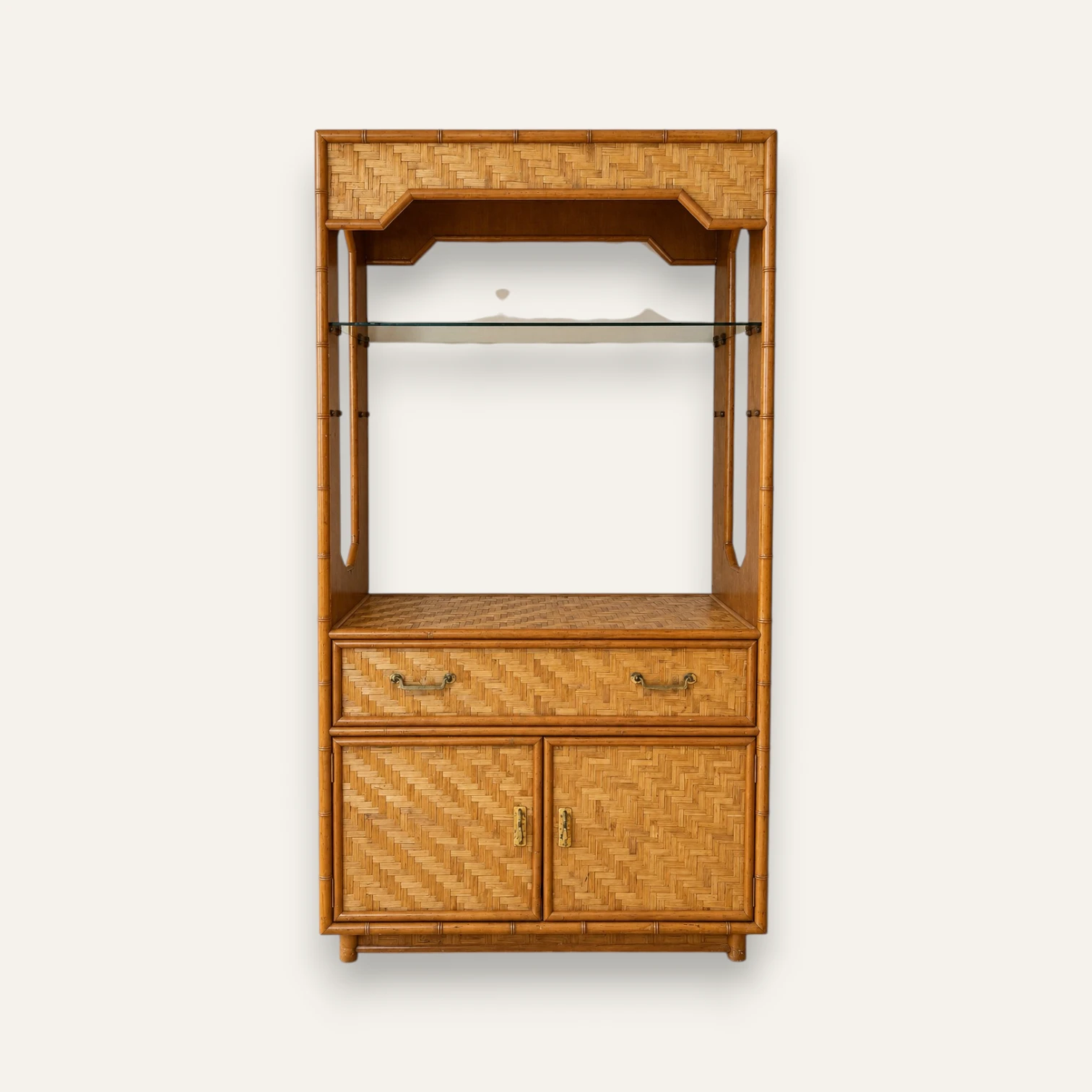 1970s Vintage Woven Bamboo Étagère Cabinet with Glass Shelf