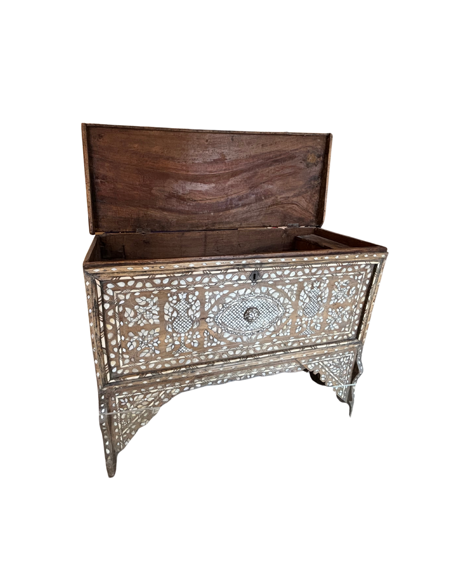 Antique Syrian Mother-of-Pearl Inlaid Chest (Dowry Trunk) thumbnail 3