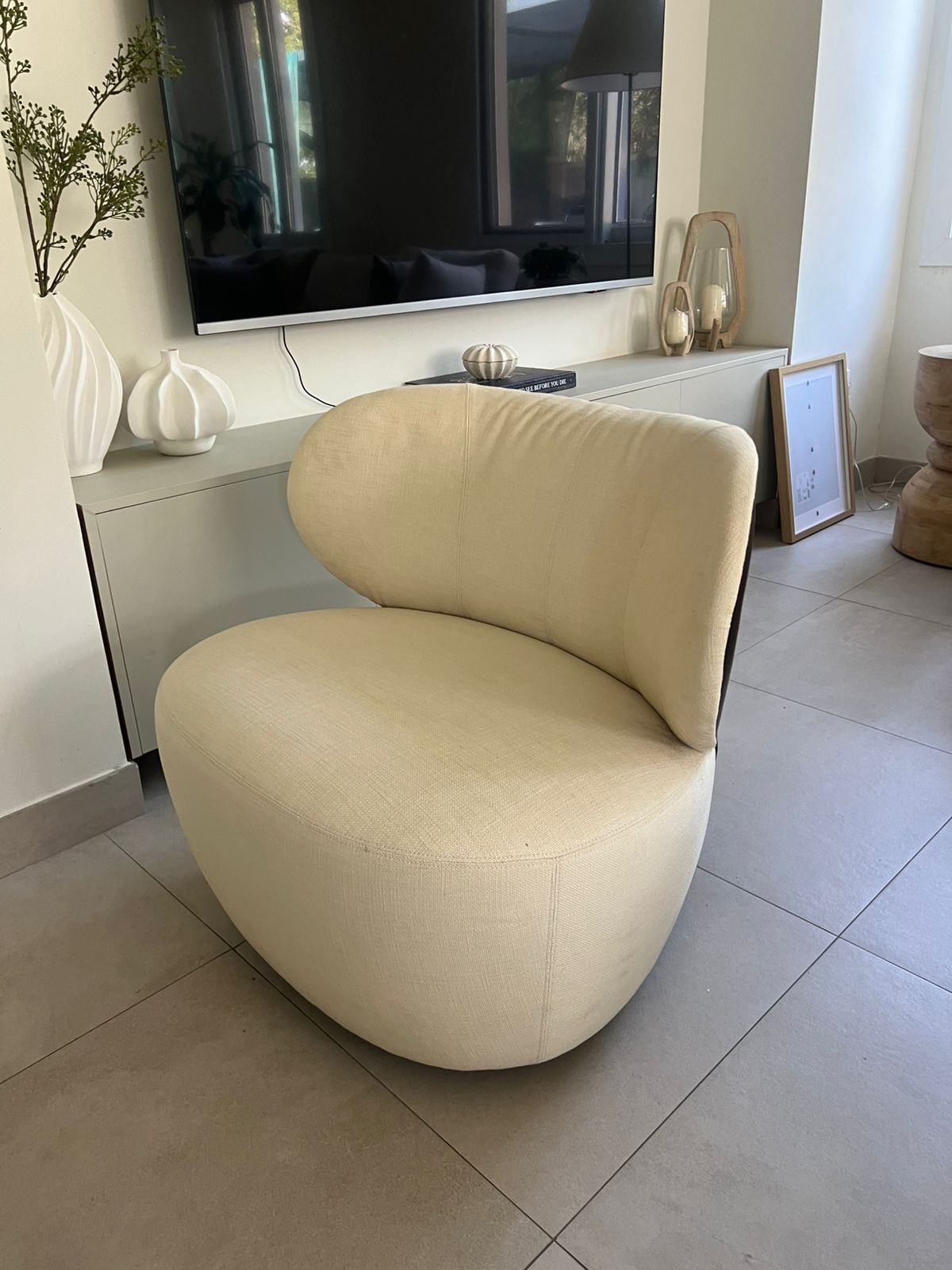 Pair of Walter Knoll Bao Armchairs by EOOS – Leather & Fabric thumbnail 3