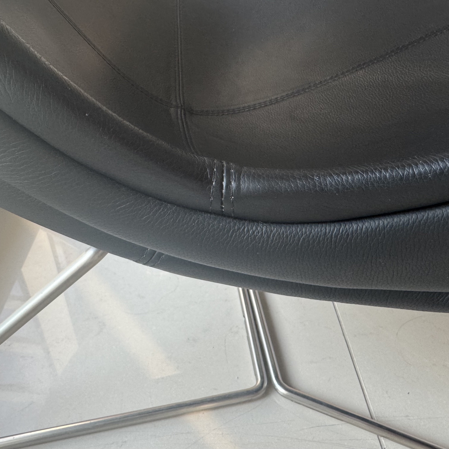 BoConcept Imola Black Leather Armchair by Henrik Pedersen thumbnail 7
