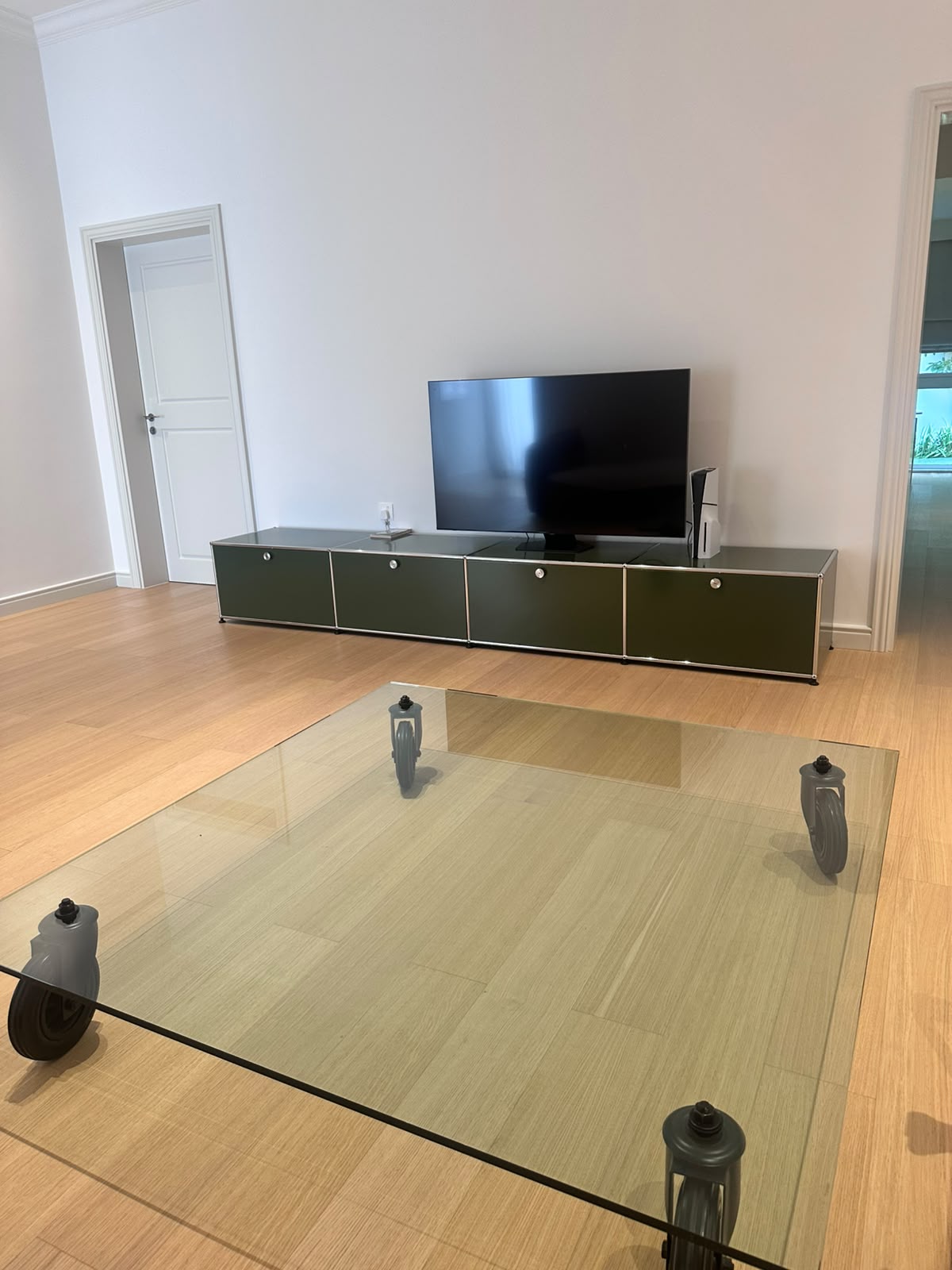 FontanaArte Tavolo con Ruote Coffee Table by Gae Aulenti thumbnail 3