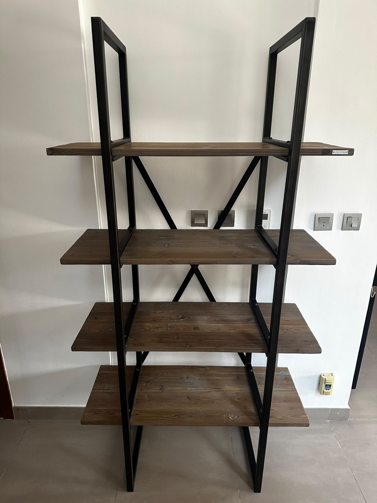 Blanc d’Ivoire Wood and Metal Shelving Unit thumbnail 2