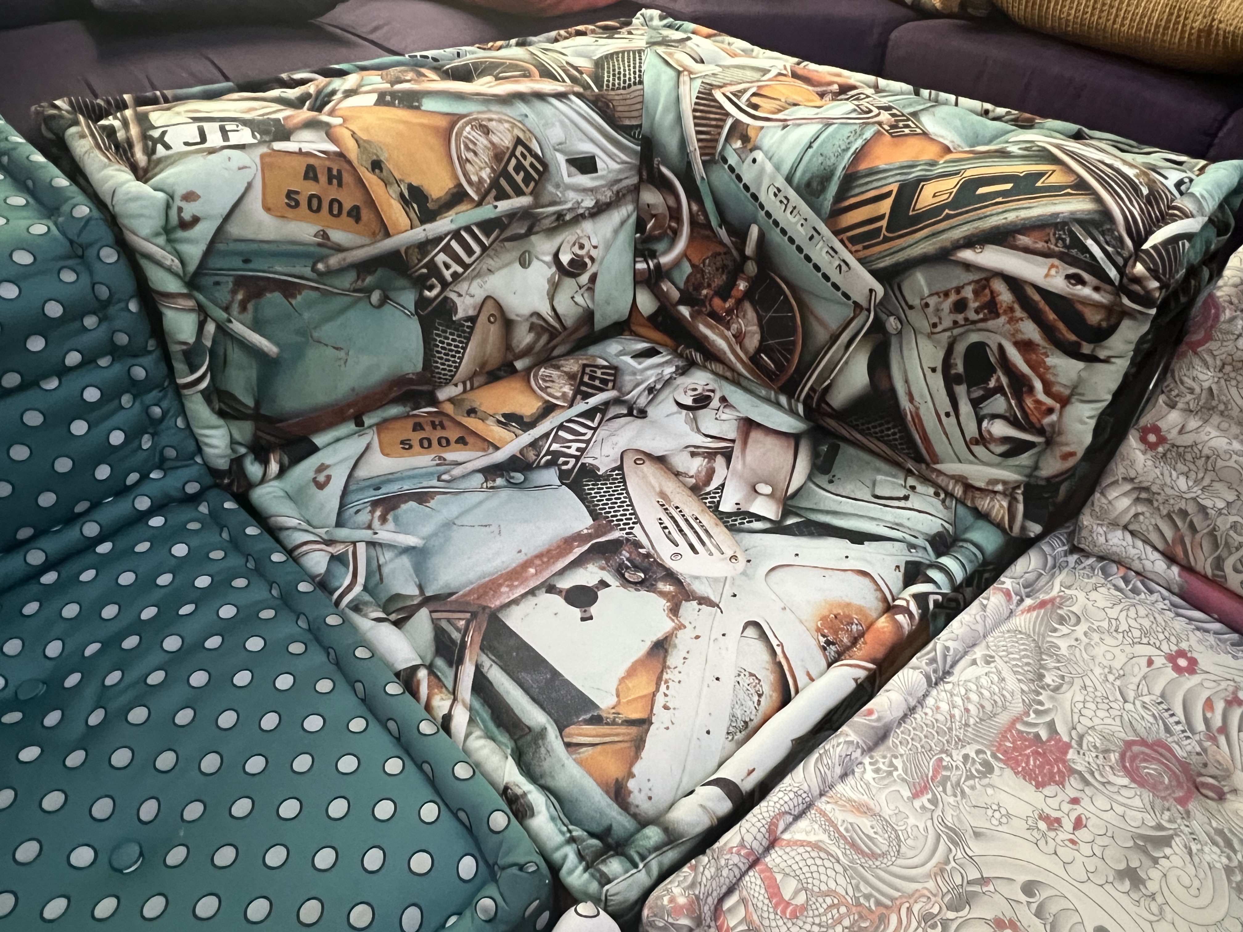 Jean Paul Gaultier Edition Mah Jong Modular Sofa by Hans Hopfer for Roche Bobois thumbnail 18