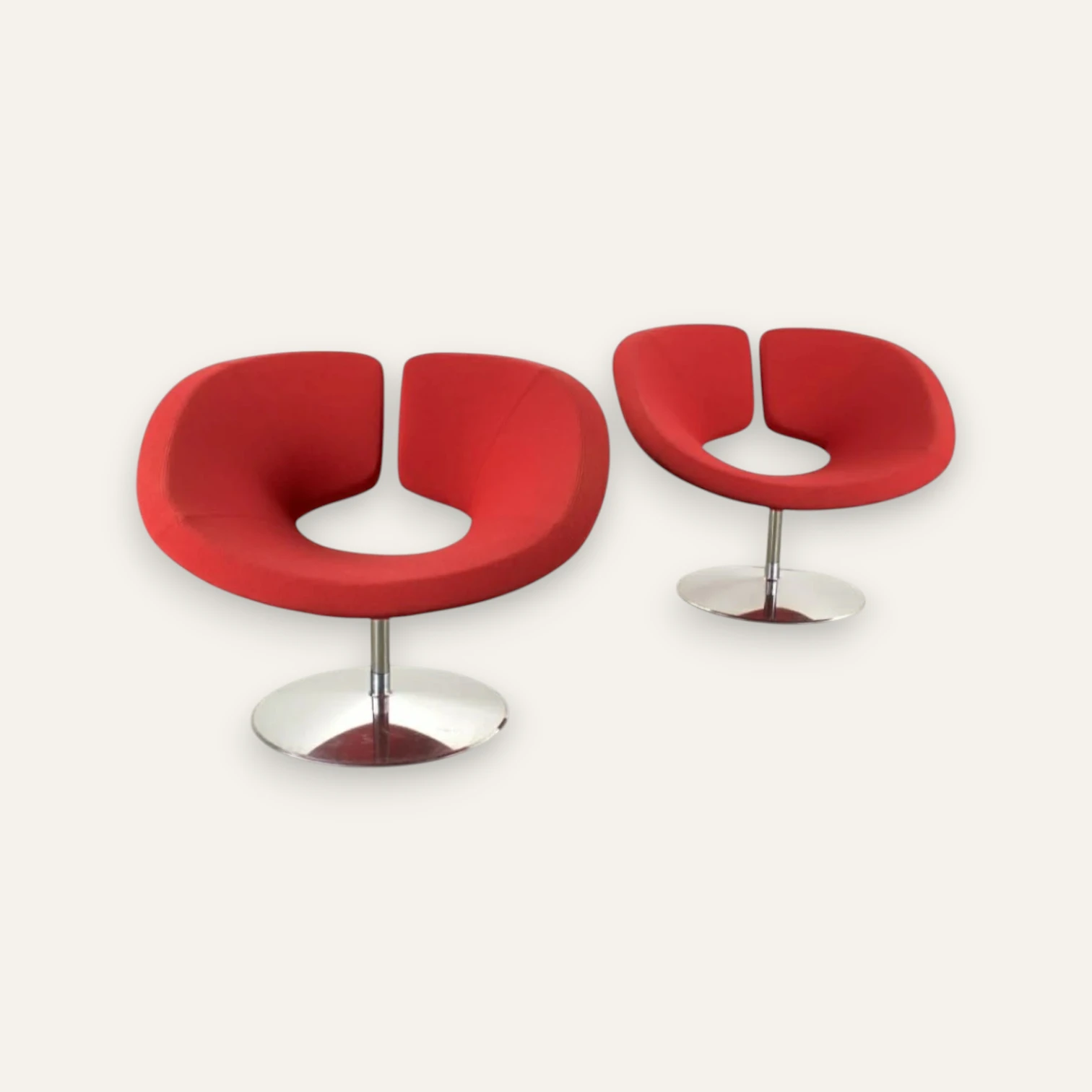 Pair of Apollo Lounge Swivel Chairs by Patrick Norguet for Artifort