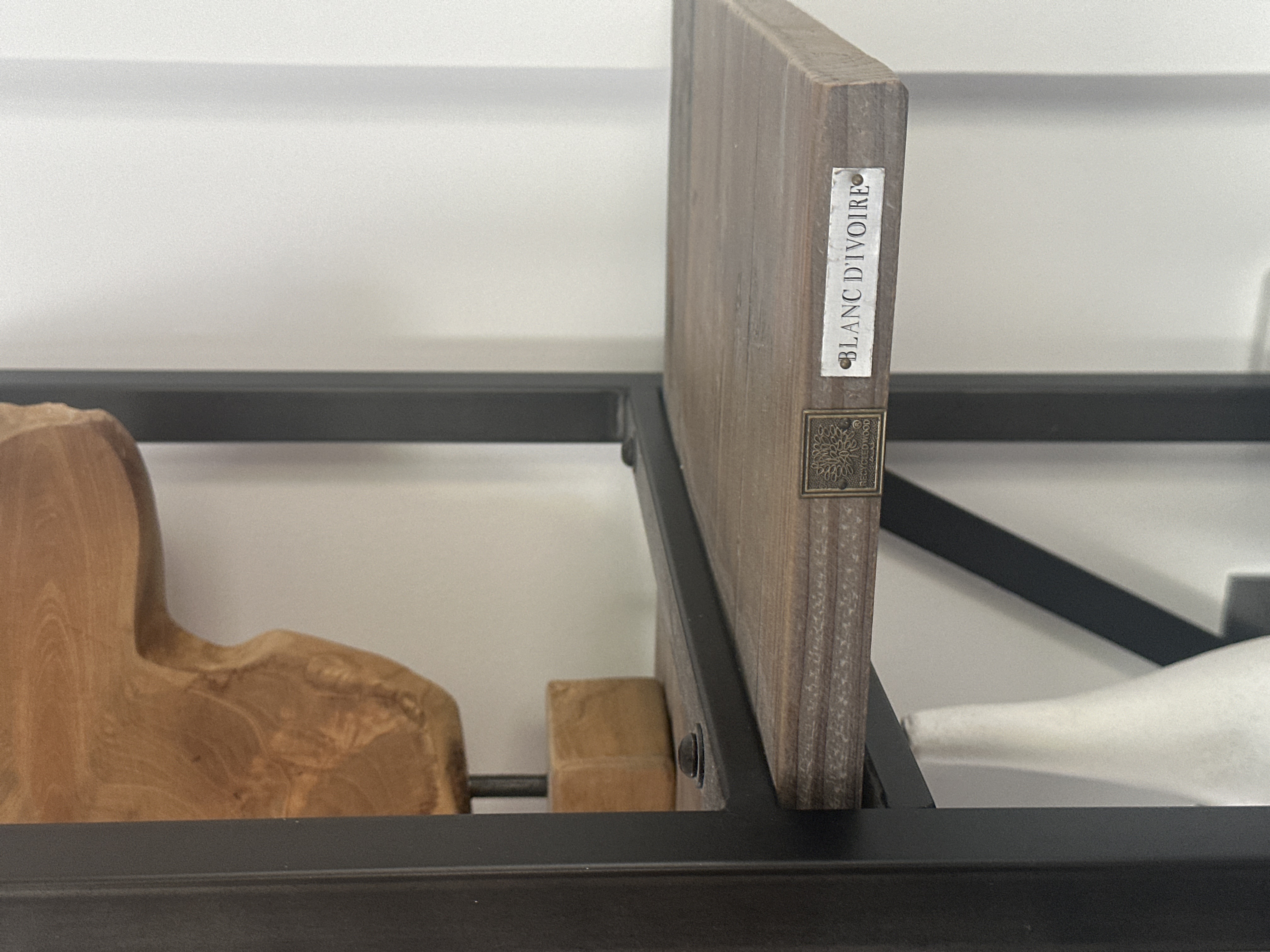 Blanc d’Ivoire Wood and Metal Shelving Unit thumbnail 5