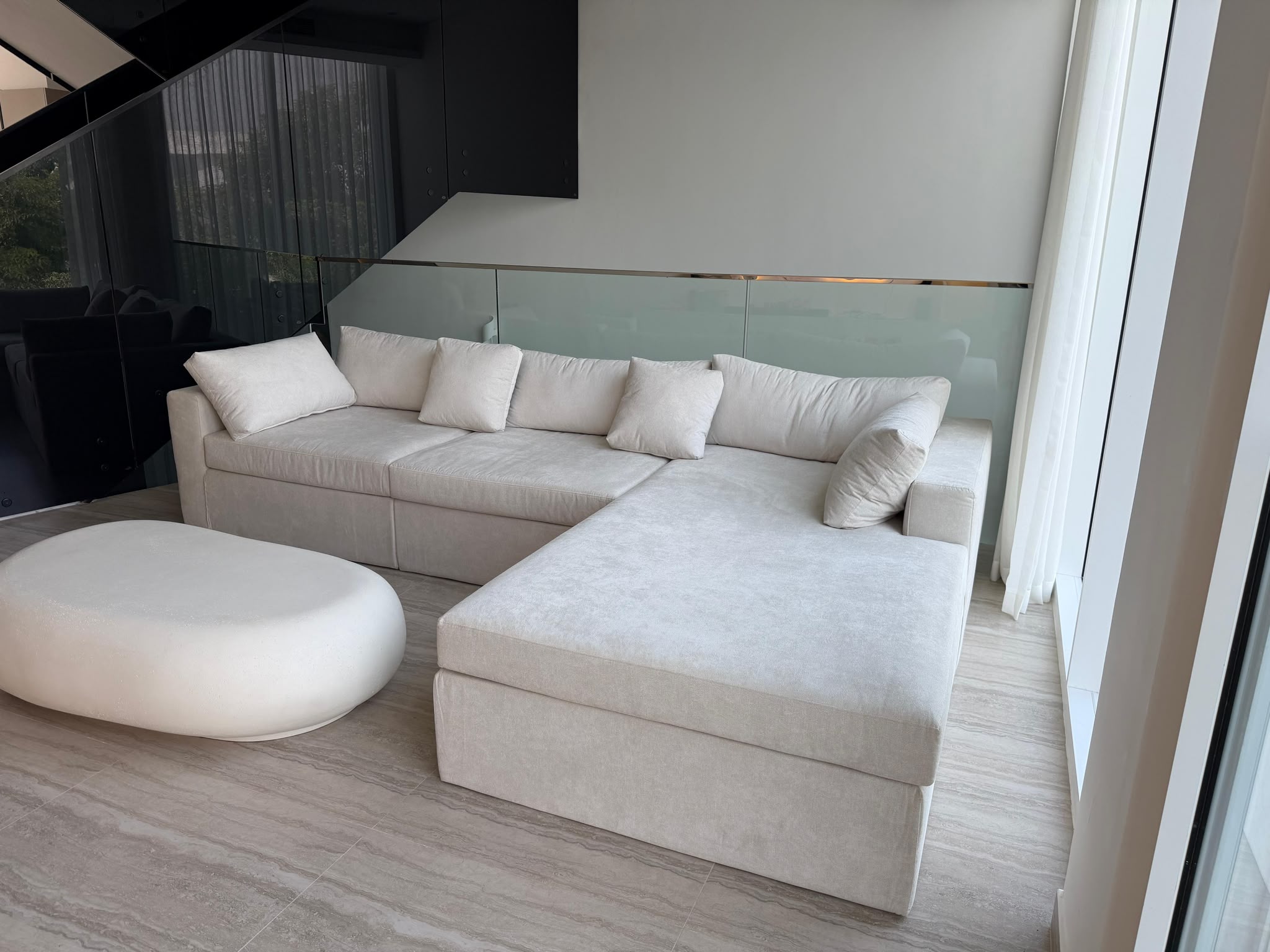 Brand-New Beige L-Shaped Fabric Sectional Sofa with Chaise thumbnail 4
