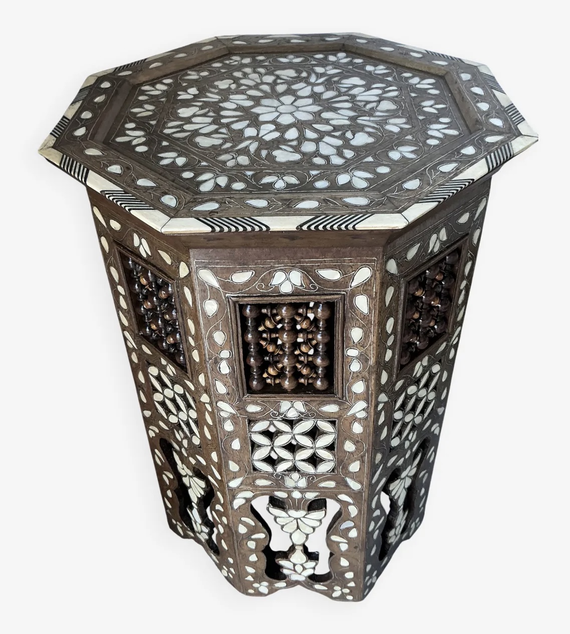Ripple of Flowers Mother-of-Pearl Side Table thumbnail 2
