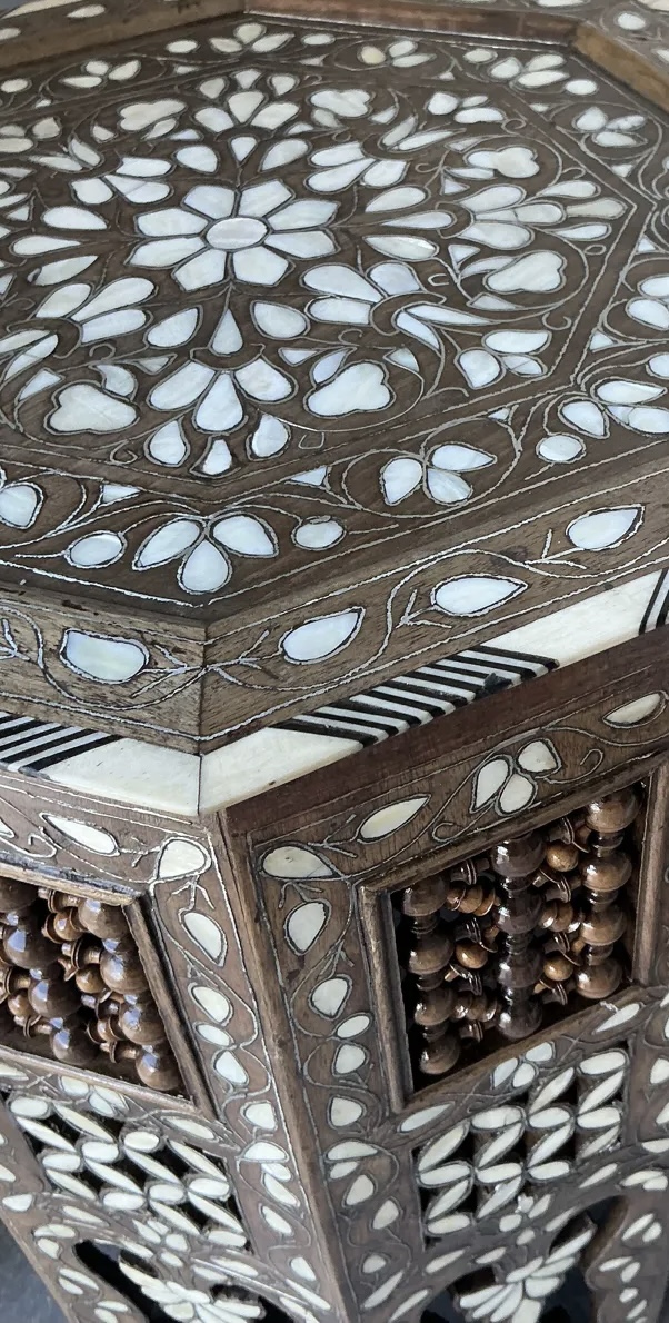 Ripple of Flowers Mother-of-Pearl Side Table thumbnail 5