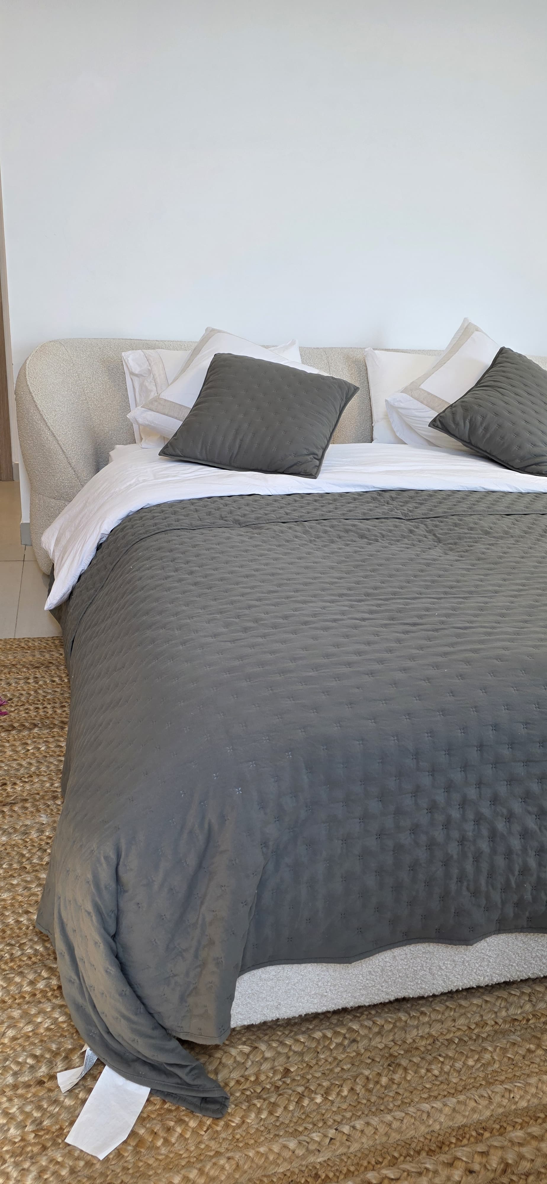 Beige Bouclé King Bed thumbnail 5